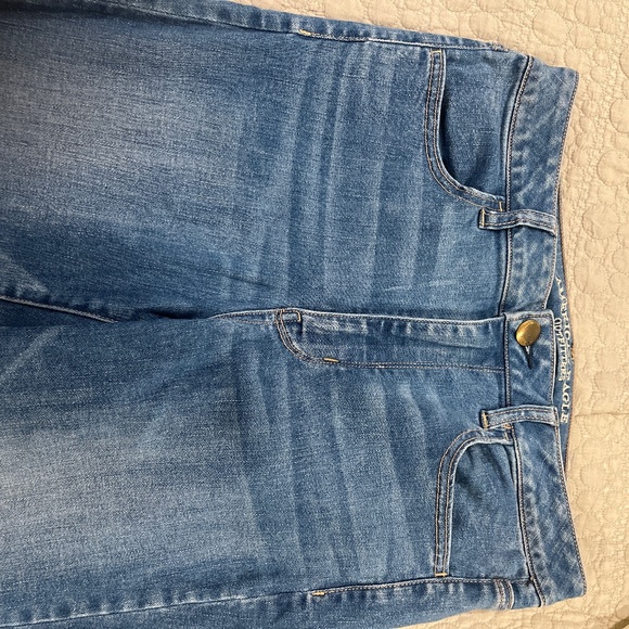 American Eagle Outfitters Denim - Jeans